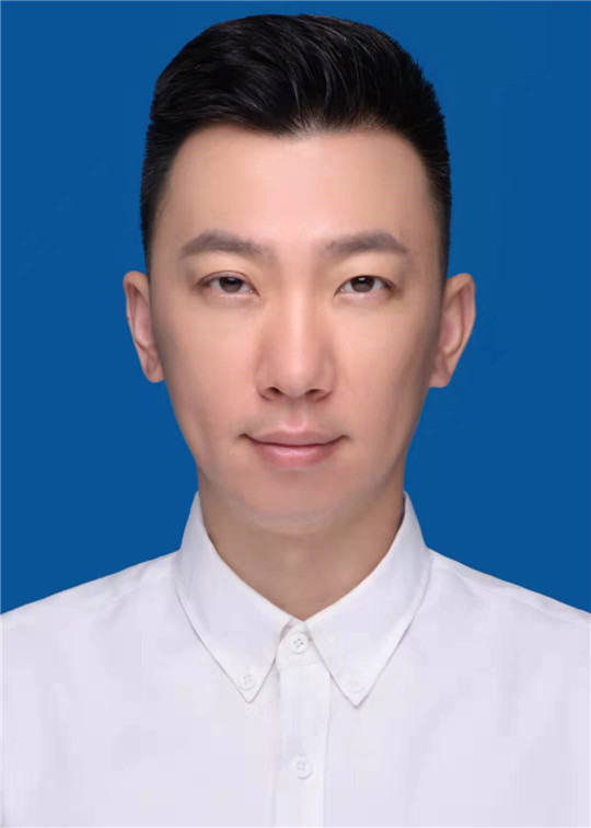 公益培训班教师介绍——周震